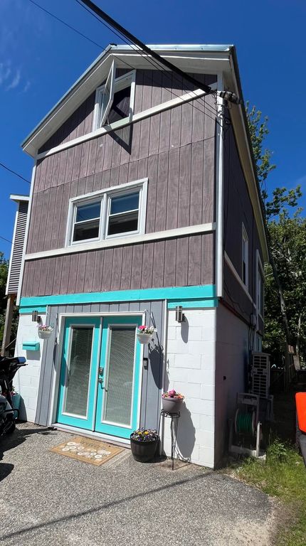40 11th Street, Old Orchard Beach, ME 04064 — photo 2