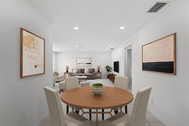 1908 NW 4th Avenue 207, Boca Raton, FL 33432