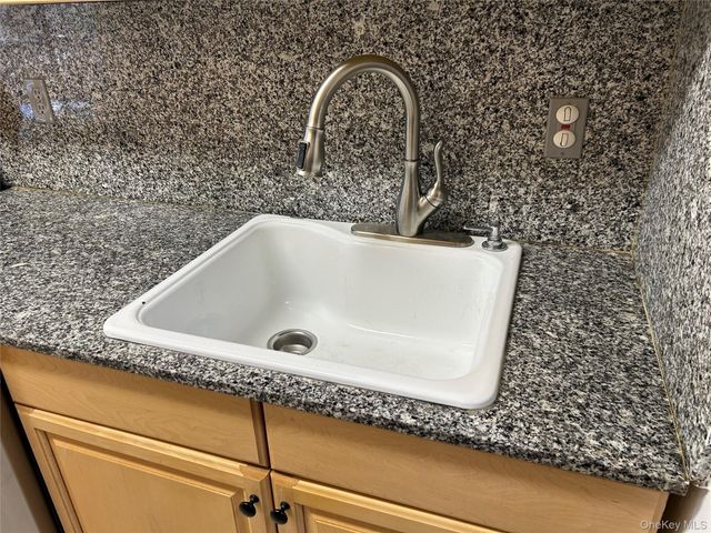 2 Secora Road C7, Spring Valley, NY 10952