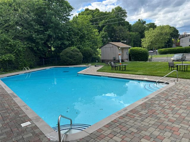 2 Secora Road C7, Spring Valley, NY 10952