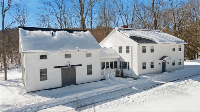 557 Bennett Hill Road, Shaftsbury, VT 05262