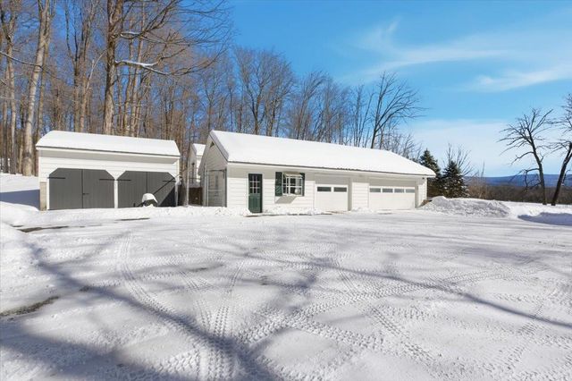 557 Bennett Hill Road, Shaftsbury, VT 05262