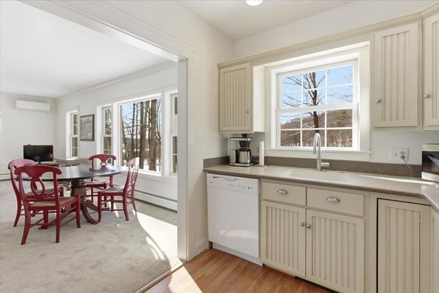 557 Bennett Hill Road, Shaftsbury, VT 05262