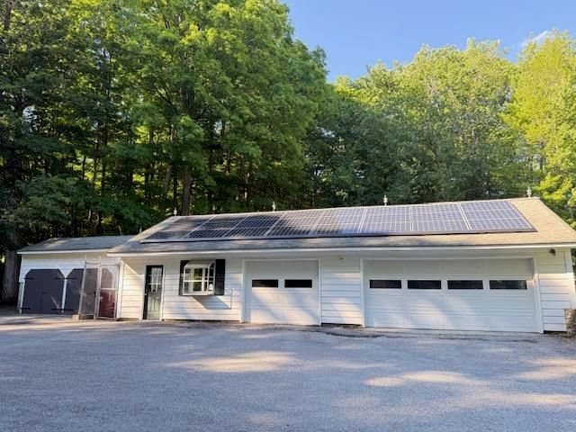 557 Bennett Hill Road, Shaftsbury, VT 05262