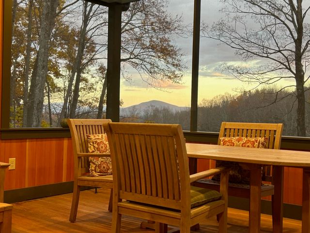 557 Bennett Hill Road, Shaftsbury, VT 05262