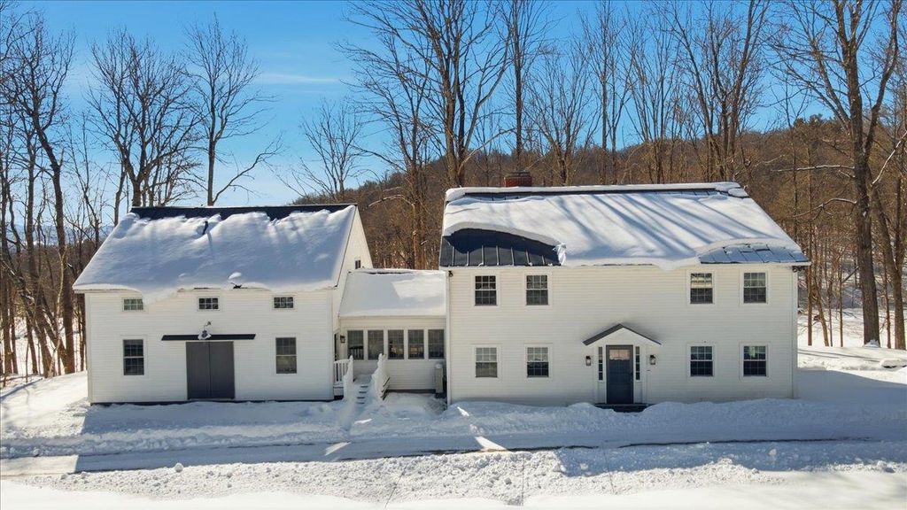 557 Bennett Hill Road, Shaftsbury, VT 05262