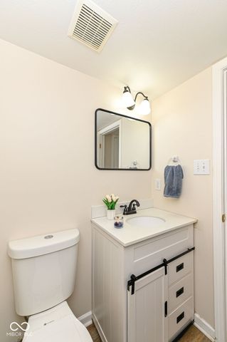 19388 Golden Meadow Way, Noblesville, IN 46060