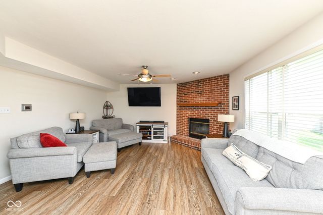 19388 Golden Meadow Way, Noblesville, IN 46060