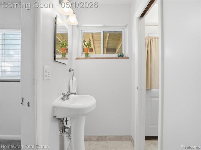 30132 Westfield Street, Livonia, MI 48150