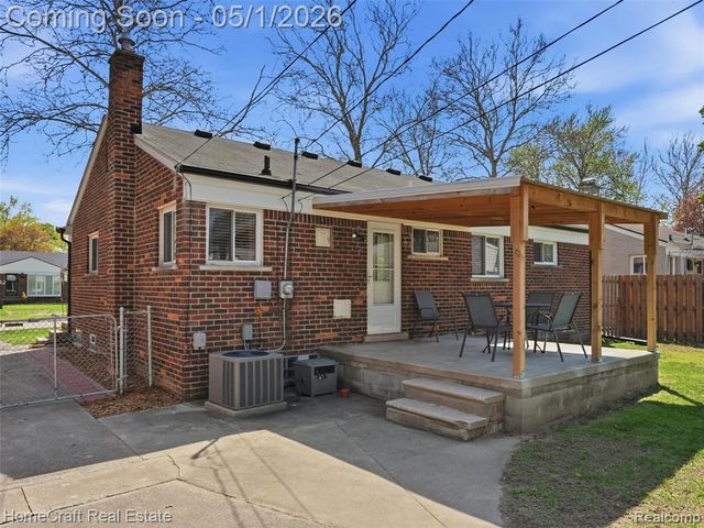 30132 Westfield Street, Livonia, MI 48150