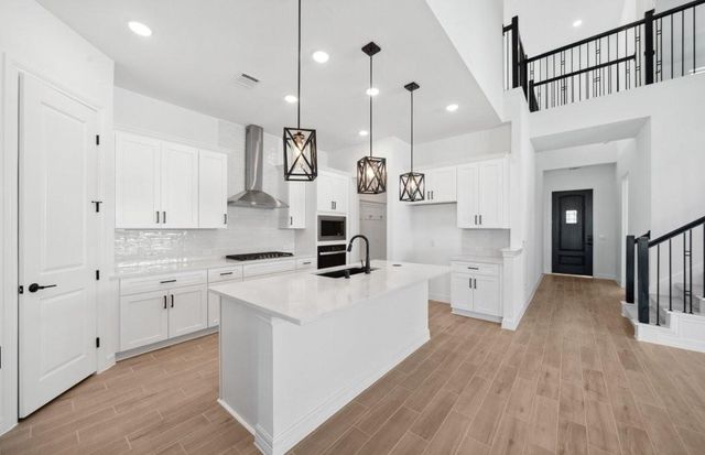 2707 Ballast Green Dr Drive, Texas City, TX 77568