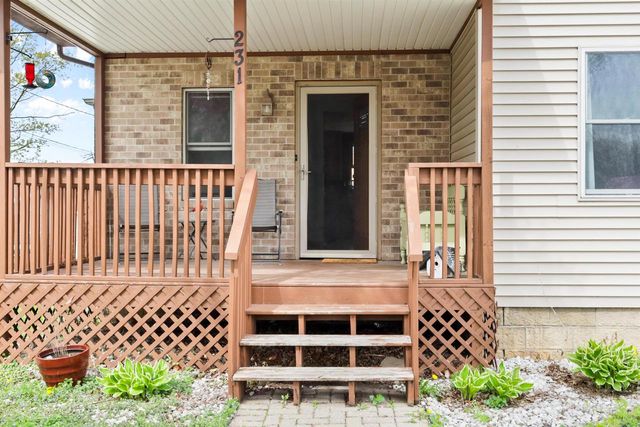 231 Main Street, Deerfield, WI 53531