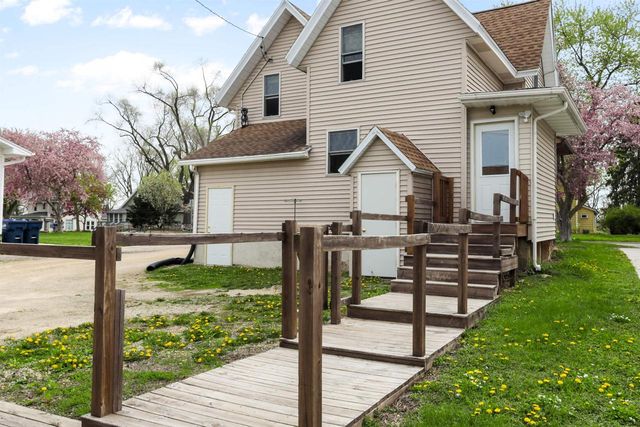 231 Main Street, Deerfield, WI 53531