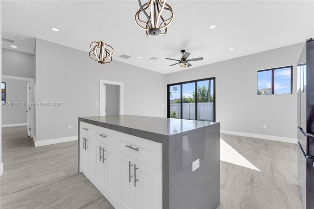 2947 NW 9th St, Fort Lauderdale, FL 33311