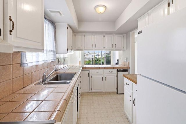 174 Kern Street 31, Salinas, CA 93905
