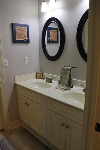 443 Ridge Drive, Headland, AL 36310