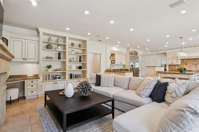 172 Pacheco Ave, Novato, CA 94947