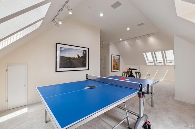 172 Pacheco Ave, Novato, CA 94947