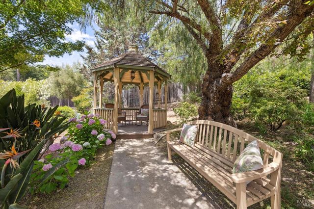 172 Pacheco Ave, Novato, CA 94947