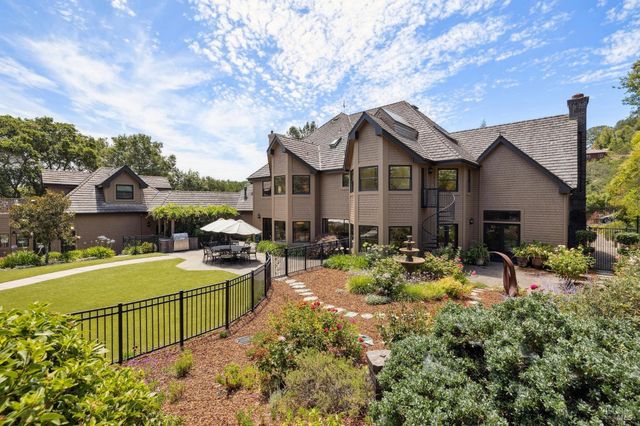 172 Pacheco Ave, Novato, CA 94947