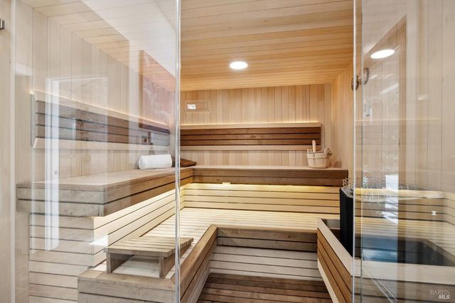 172 Pacheco Ave, Novato, CA 94947