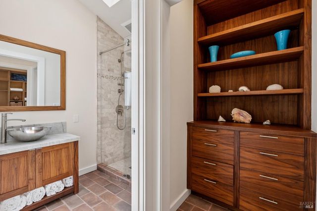 172 Pacheco Ave, Novato, CA 94947