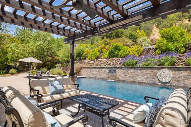 172 Pacheco Ave, Novato, CA 94947