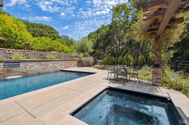 172 Pacheco Ave, Novato, CA 94947