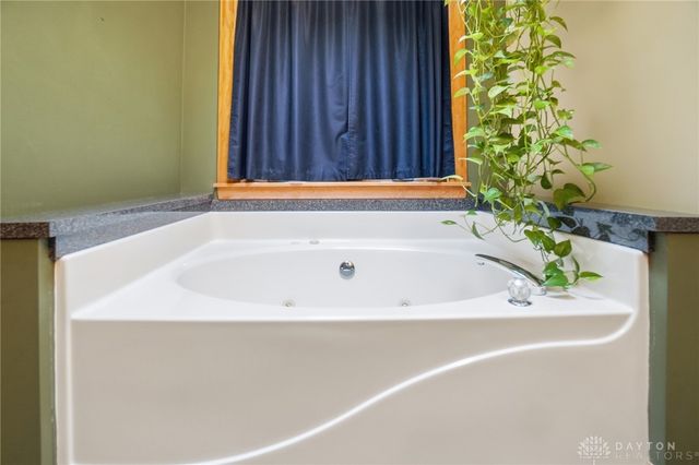 162 E State Route 73, Clearcreek Twp, OH 45066