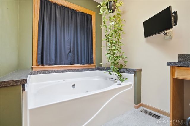 162 E State Route 73, Clearcreek Twp, OH 45066