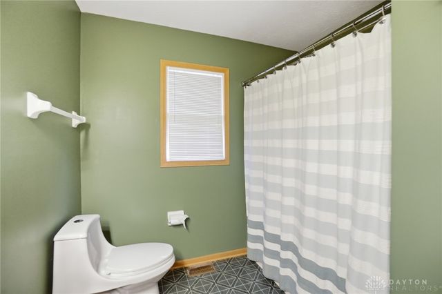 162 E State Route 73, Clearcreek Twp, OH 45066