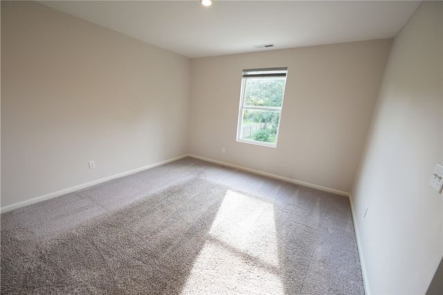 5623 Moss Creek Lane, Clayton, OH 45315