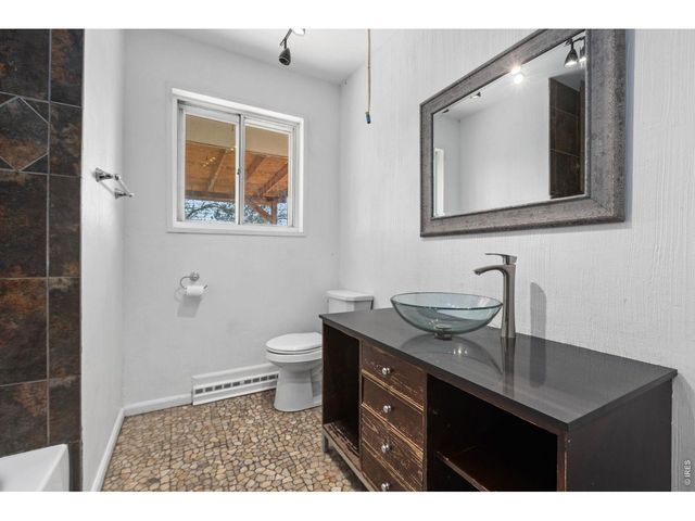 1306 23rd Ave Ct, Greeley, CO 80634