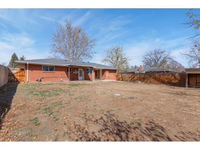 1306 23rd Ave Ct, Greeley, CO 80634