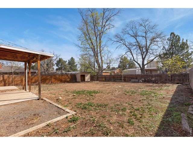 1306 23rd Ave Ct, Greeley, CO 80634