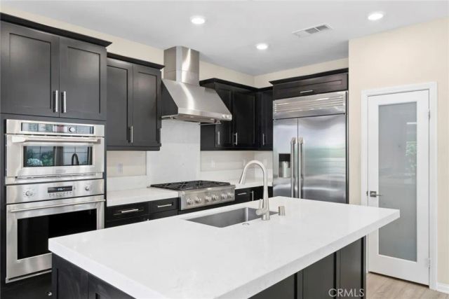 152 Burgess, Irvine, CA 92618