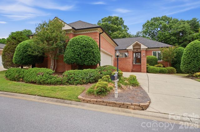 3584 Cedarfield Court NW, Concord, NC 28027