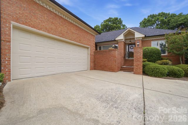 3584 Cedarfield Court NW, Concord, NC 28027