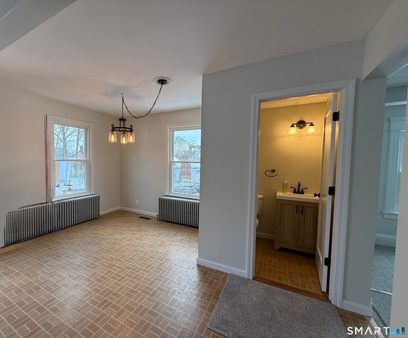 17 Sylvan Avenue, Meriden, CT 06451