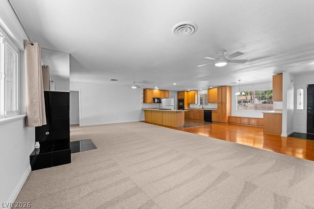 2147 Gabriel Drive, Las Vegas, NV 89119