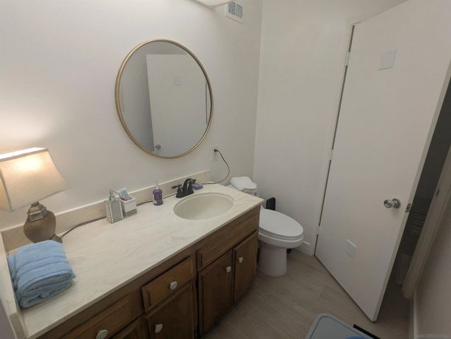 1181 W Mayberry West, Hemet, CA 92543