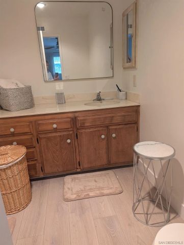 1181 W Mayberry West, Hemet, CA 92543