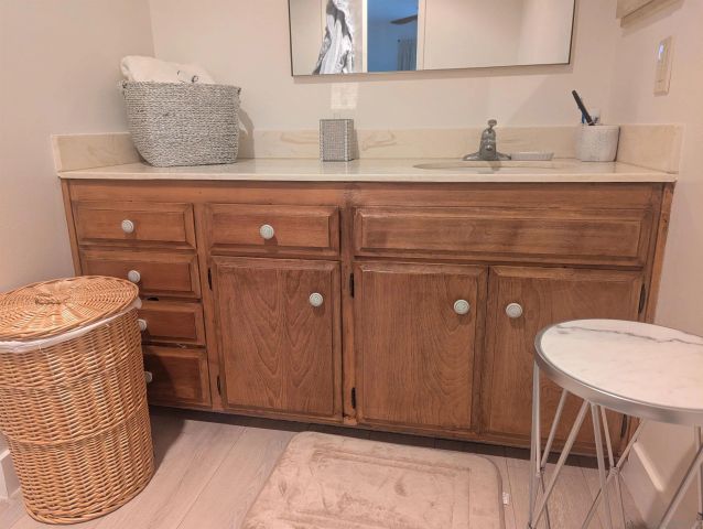 1181 W Mayberry West, Hemet, CA 92543