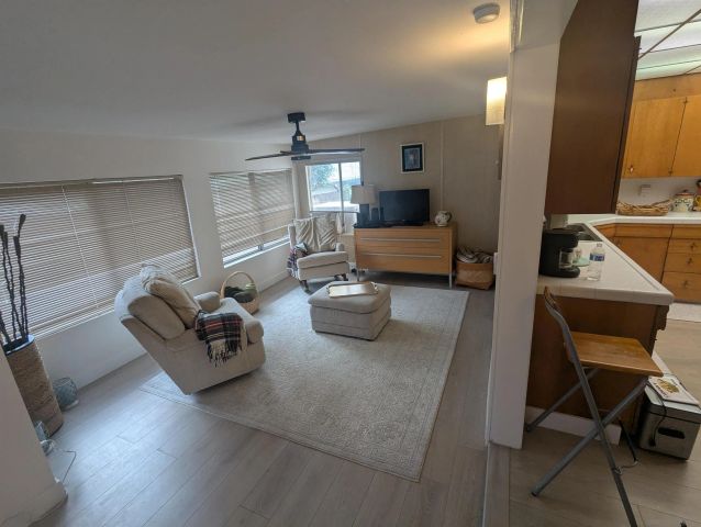 1181 W Mayberry West, Hemet, CA 92543