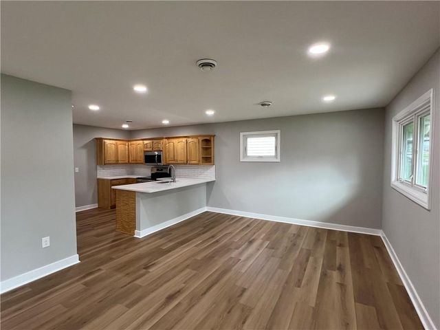 4655 E 43rd Terrace, Kansas City, MO 64130