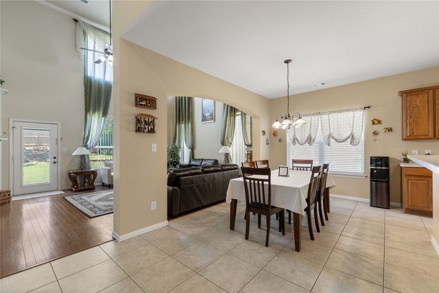 2904 Shoreline Drive, Burleson, TX 76028