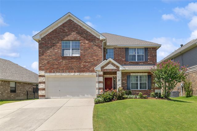 2904 Shoreline Drive, Burleson, TX 76028