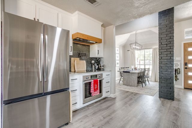 222 Hidden Acres Lane, Weatherford, TX 76087