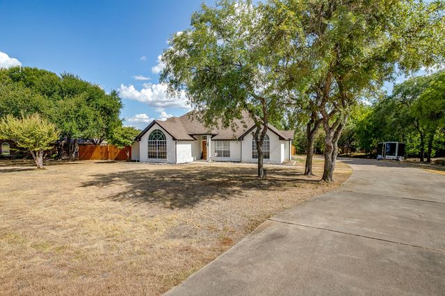 222 Hidden Acres Lane, Weatherford, TX 76087