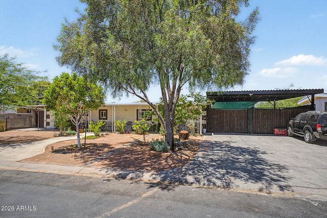 16008 N 70TH Avenue, Peoria, AZ 85382